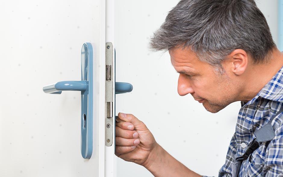 soigneux serrurier ouverture de porte Montrouge
